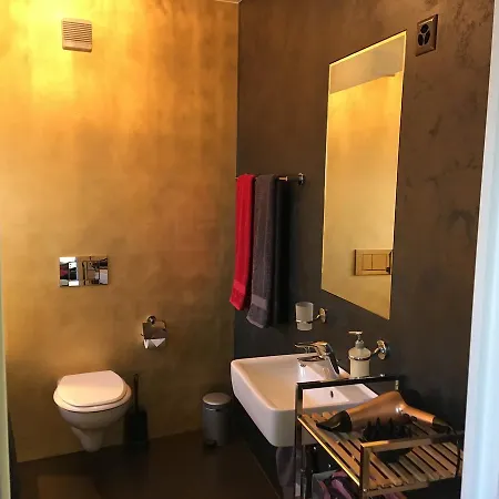 Apartment Golden Treasure